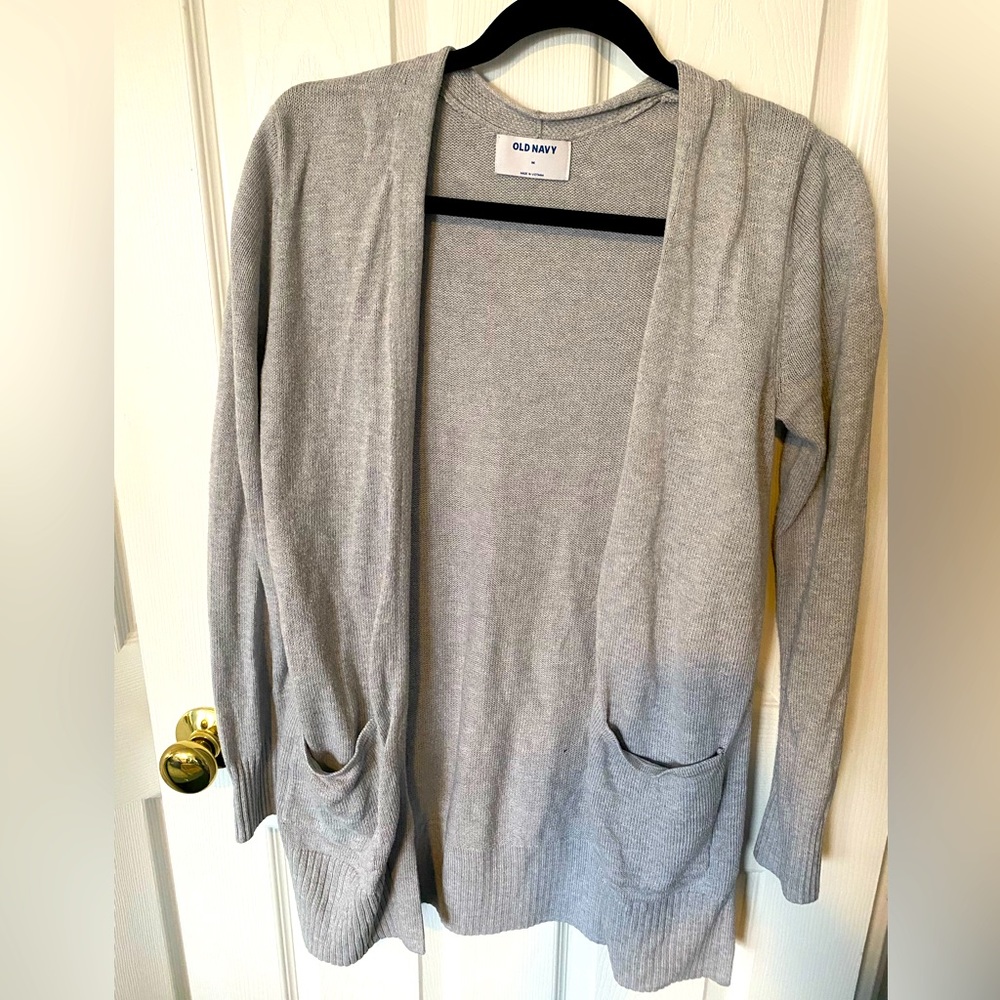 Old Navy long sleeve grey cardigan with slits on sides